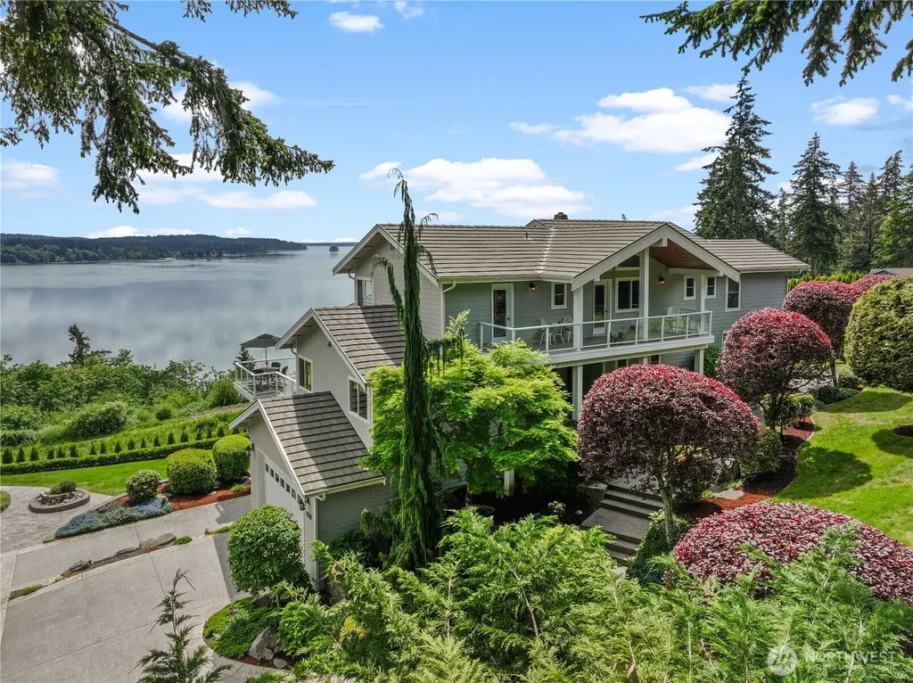 12624 95th Avenue NW Gig Harbor WA 98329
