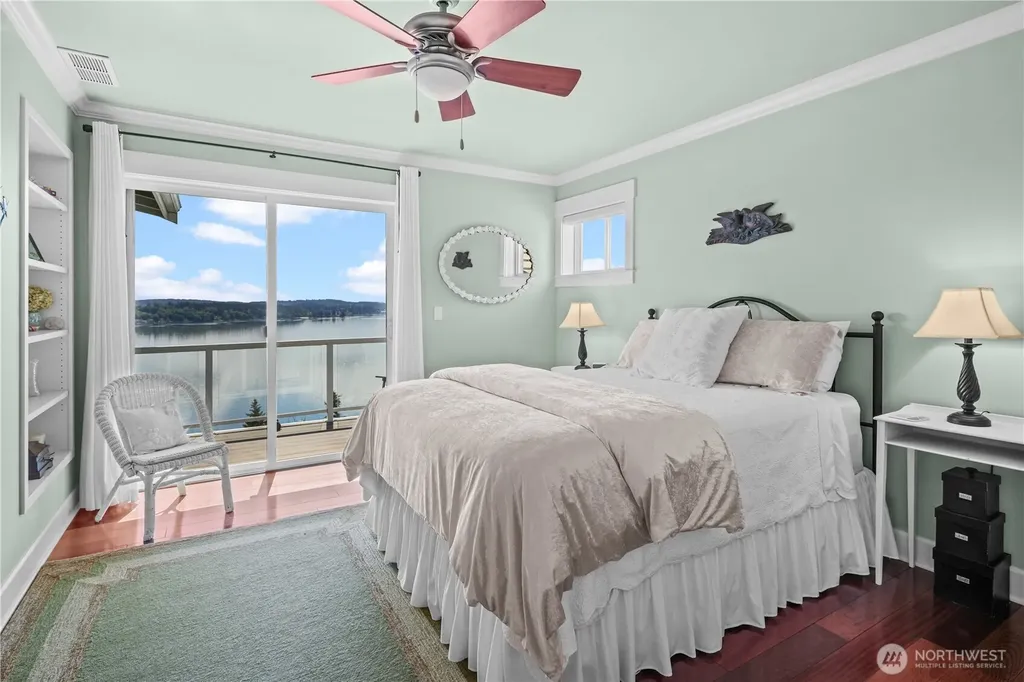 12624 95th Avenue NW Gig Harbor WA 98329