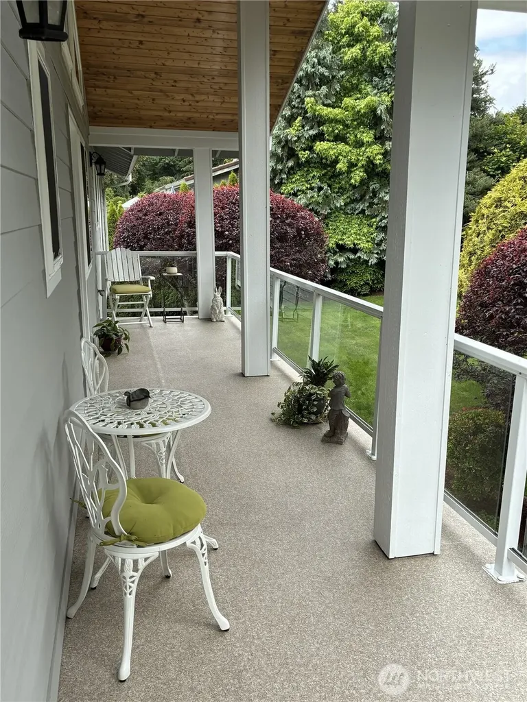 12624 95th Avenue NW Gig Harbor WA 98329