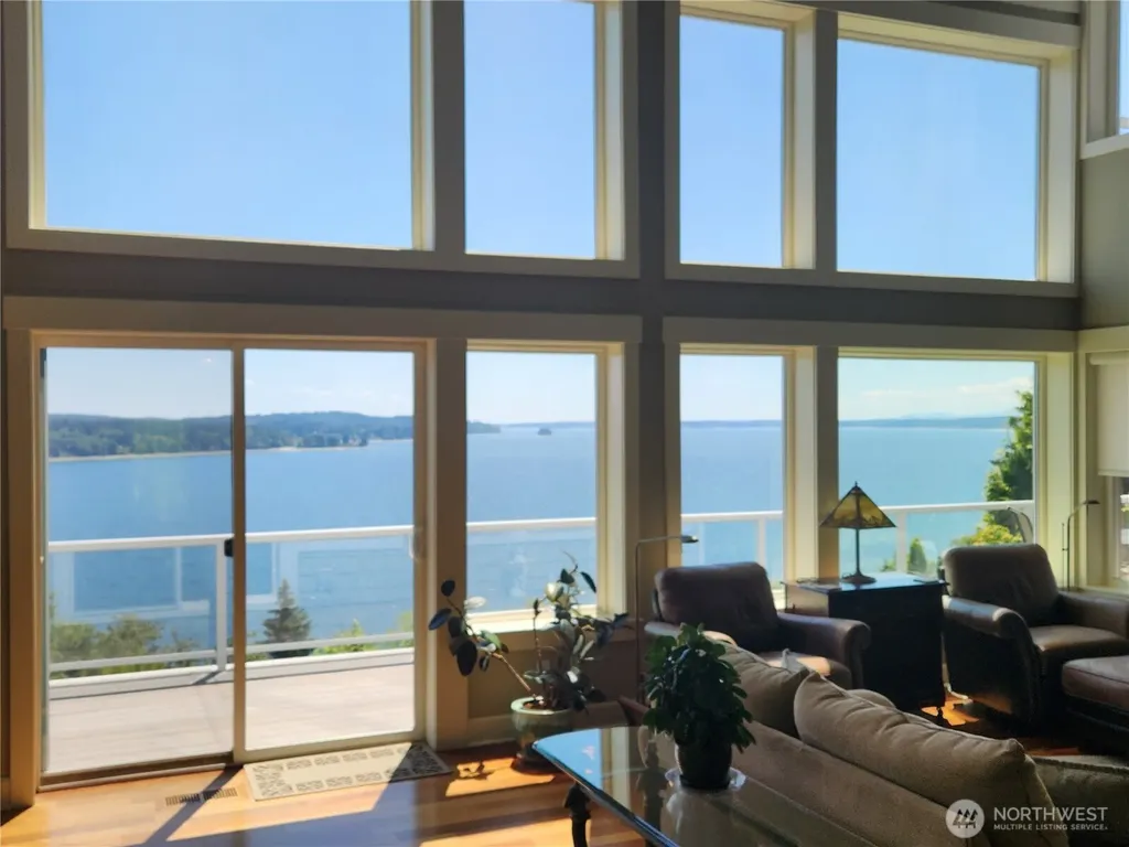 12624 95th Avenue NW Gig Harbor WA 98329