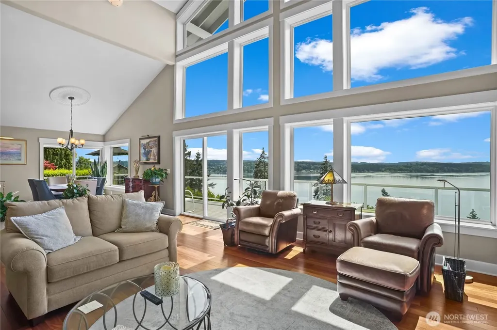 12624 95th Avenue NW Gig Harbor WA 98329