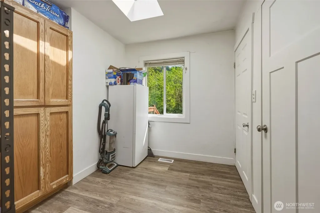 1005 Delphi Road SW Olympia WA 98512