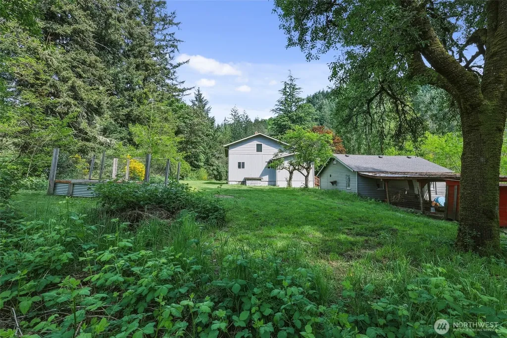 1005 Delphi Road SW Olympia WA 98512