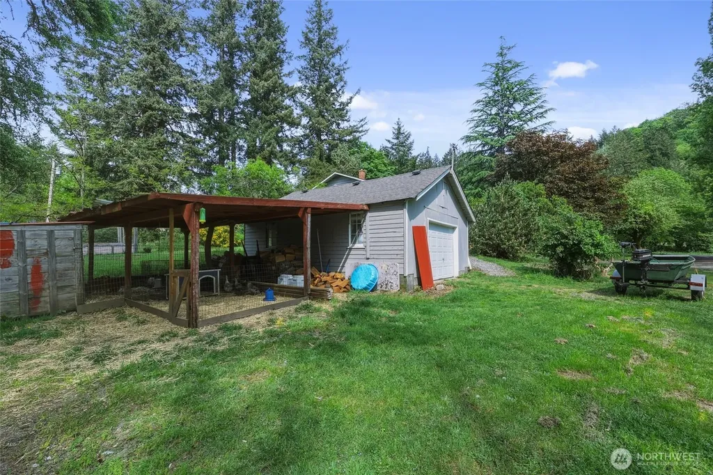 1005 Delphi Road SW Olympia WA 98512