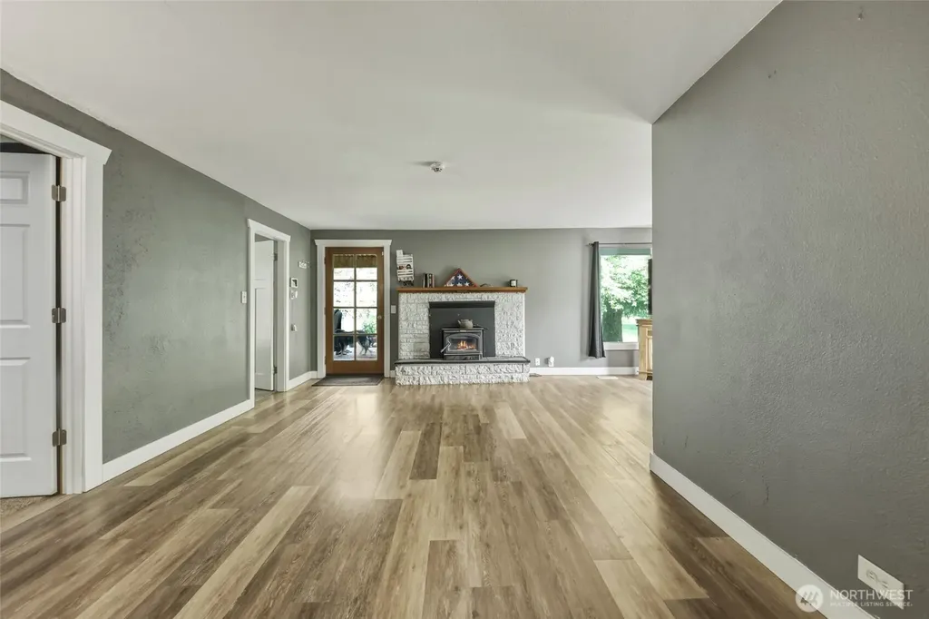 1005 Delphi Road SW Olympia WA 98512