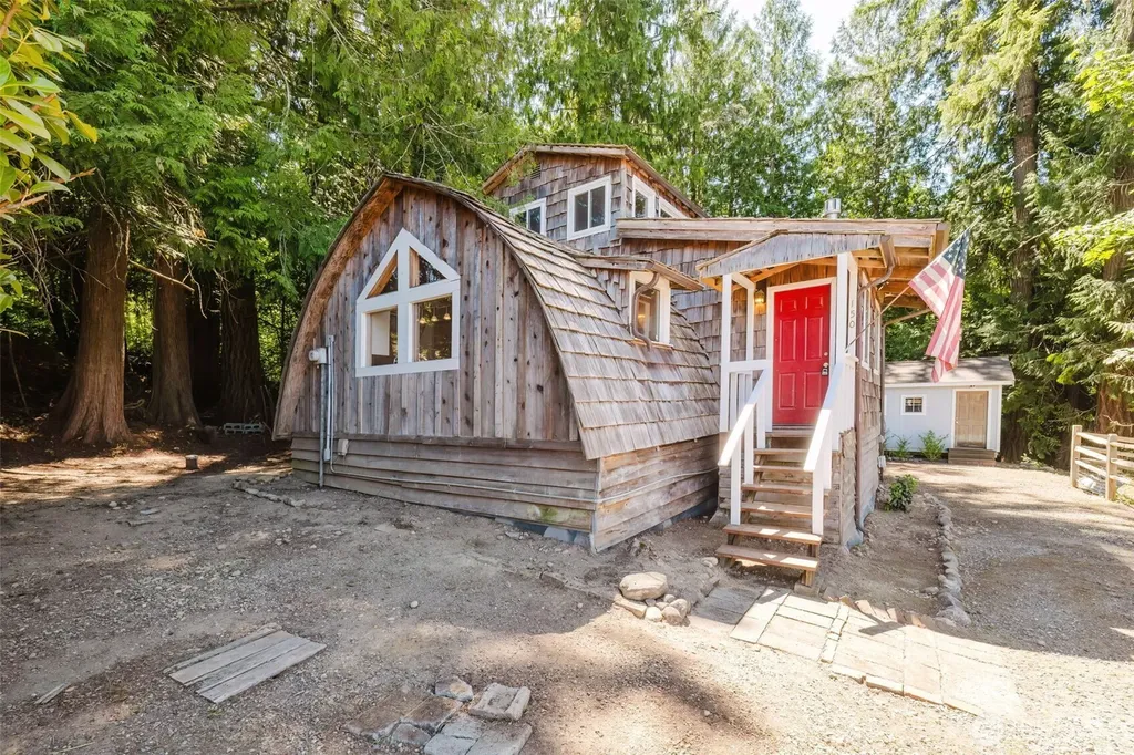 150 E Cedar Street Belfair WA 98528