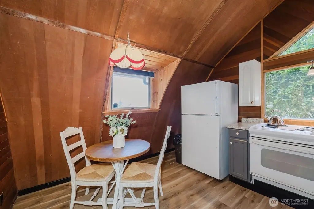 150 E Cedar Street Belfair WA 98528