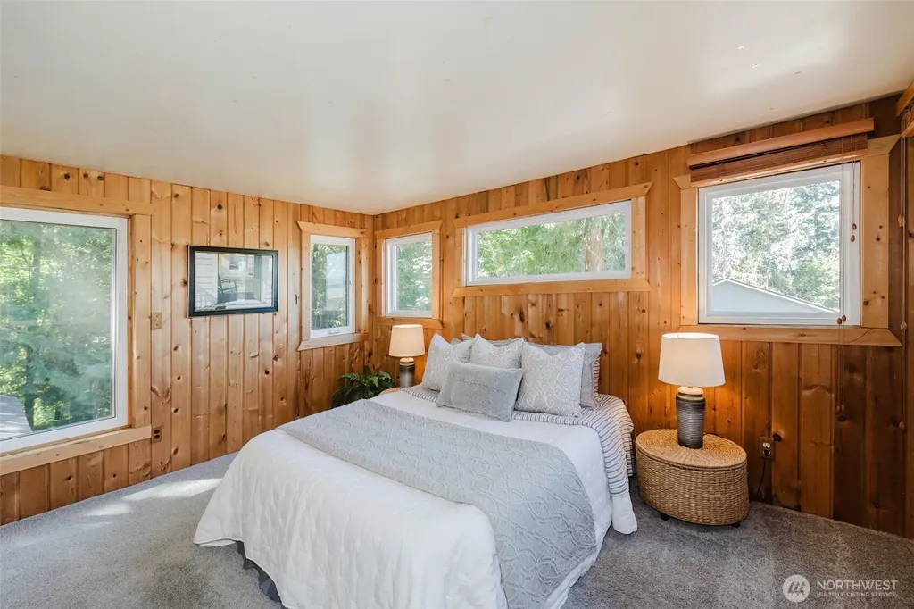 150 E Cedar Street Belfair WA 98528
