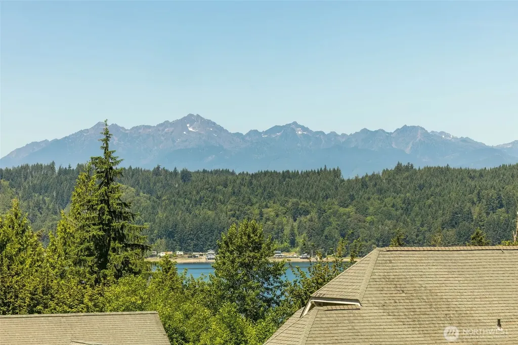 150 E Cedar Street Belfair WA 98528