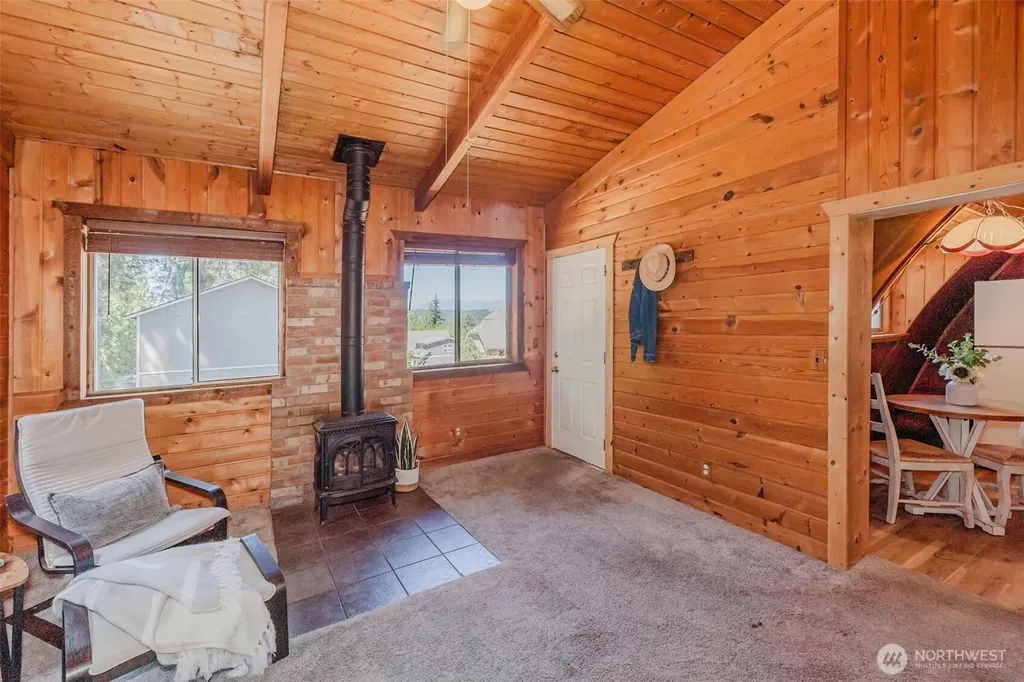 150 E Cedar Street Belfair WA 98528