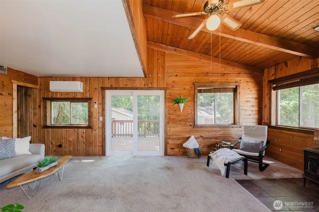 150 E Cedar Street Belfair WA 98528