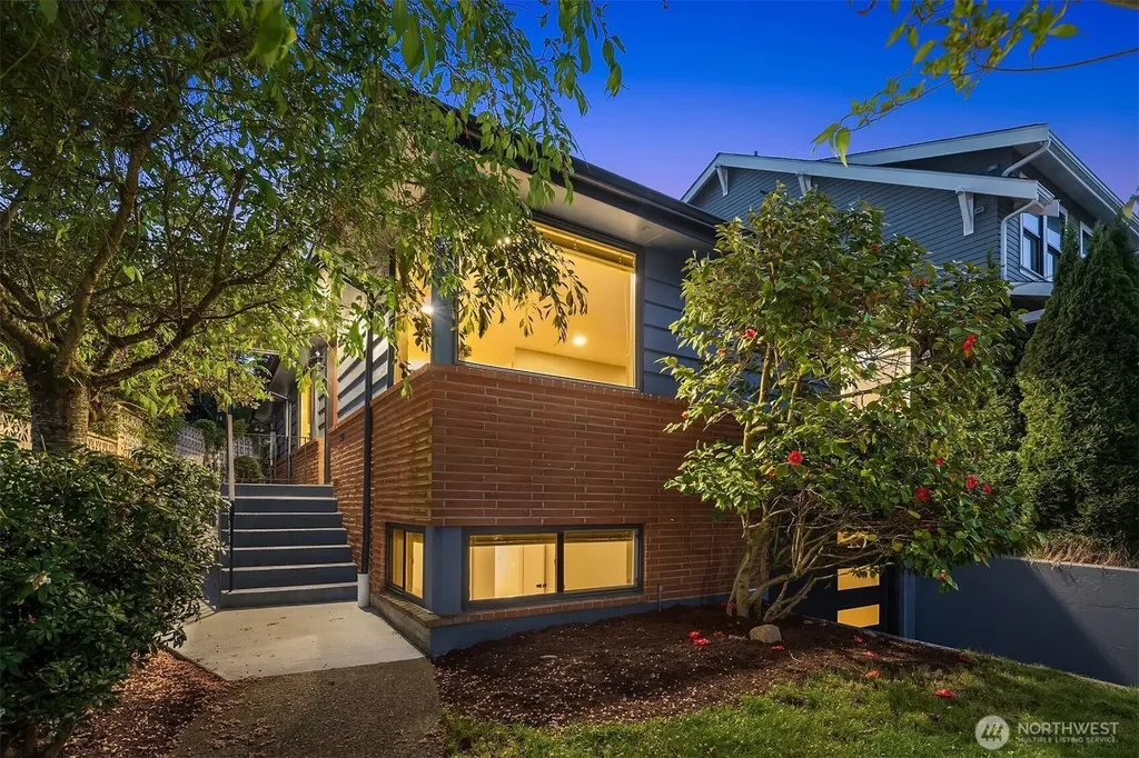 7515 Bagley Avenue N Seattle WA 98103