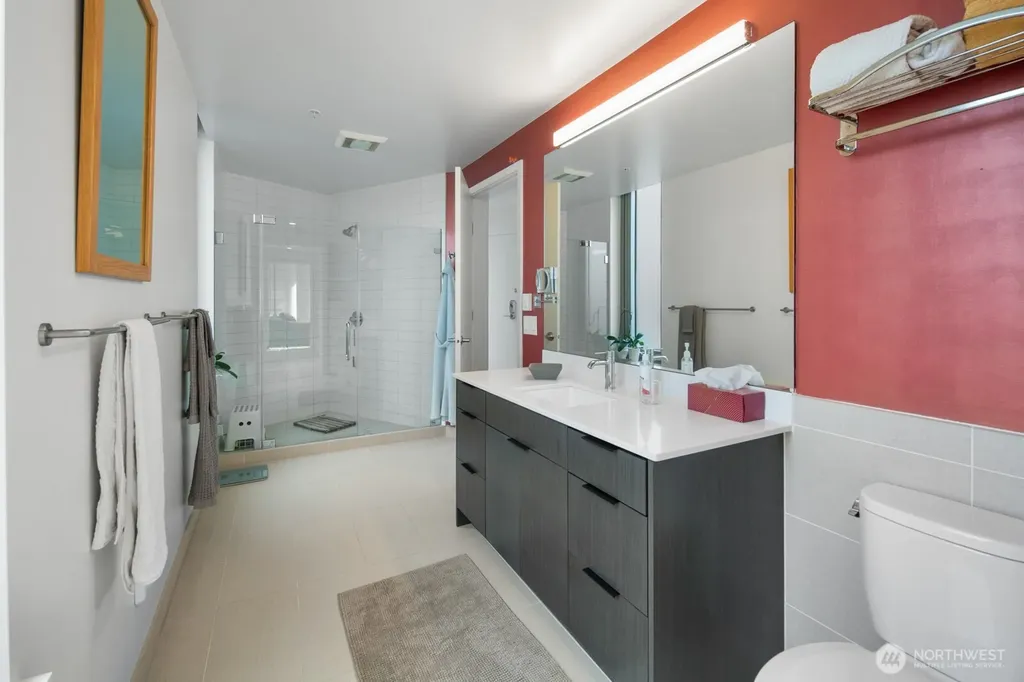 590 1st Avenue S Seattle WA 98104