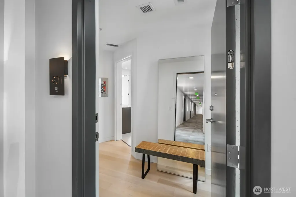590 1st Avenue S Seattle WA 98104