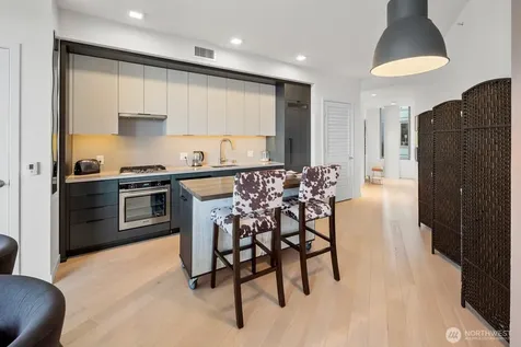 590 1st Avenue S Seattle WA 98104
