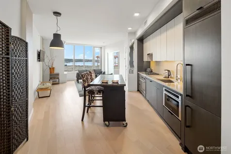 590 1st Avenue S Seattle WA 98104