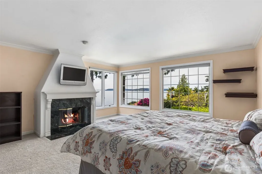 16530 76th Avenue W Edmonds WA 98026