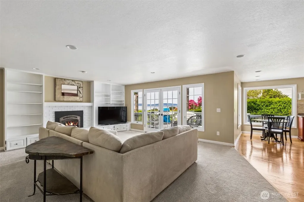 16530 76th Avenue W Edmonds WA 98026