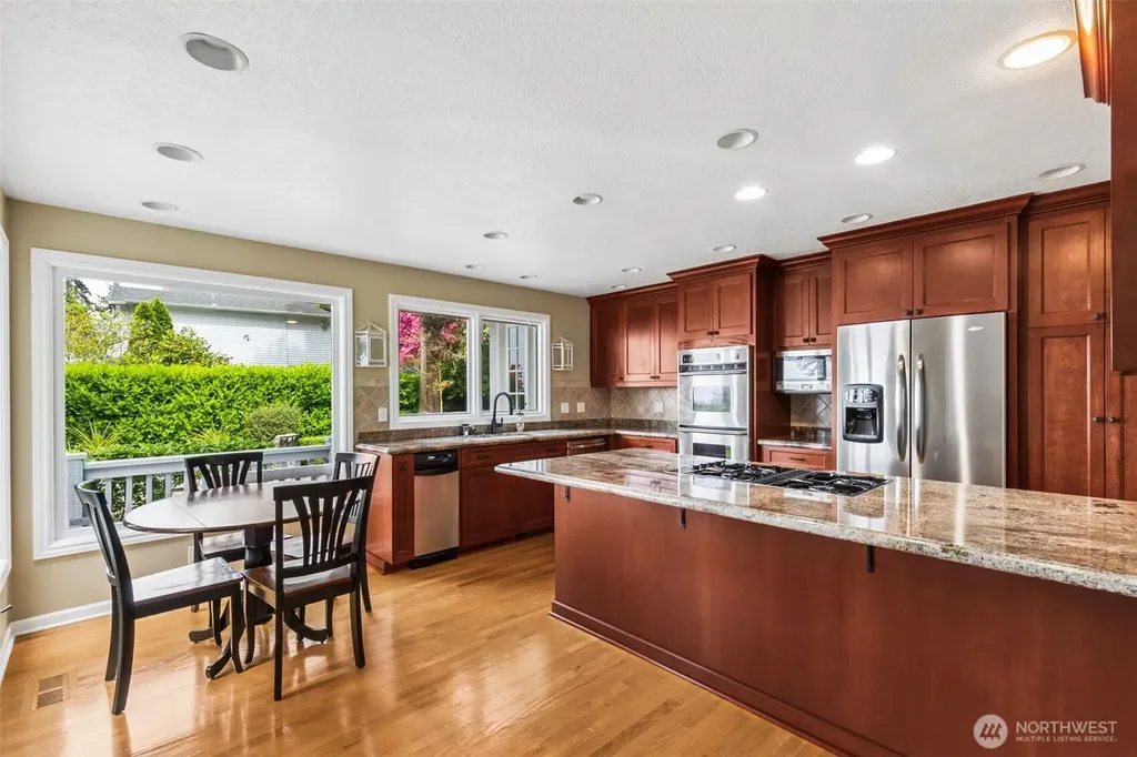 16530 76th Avenue W Edmonds WA 98026