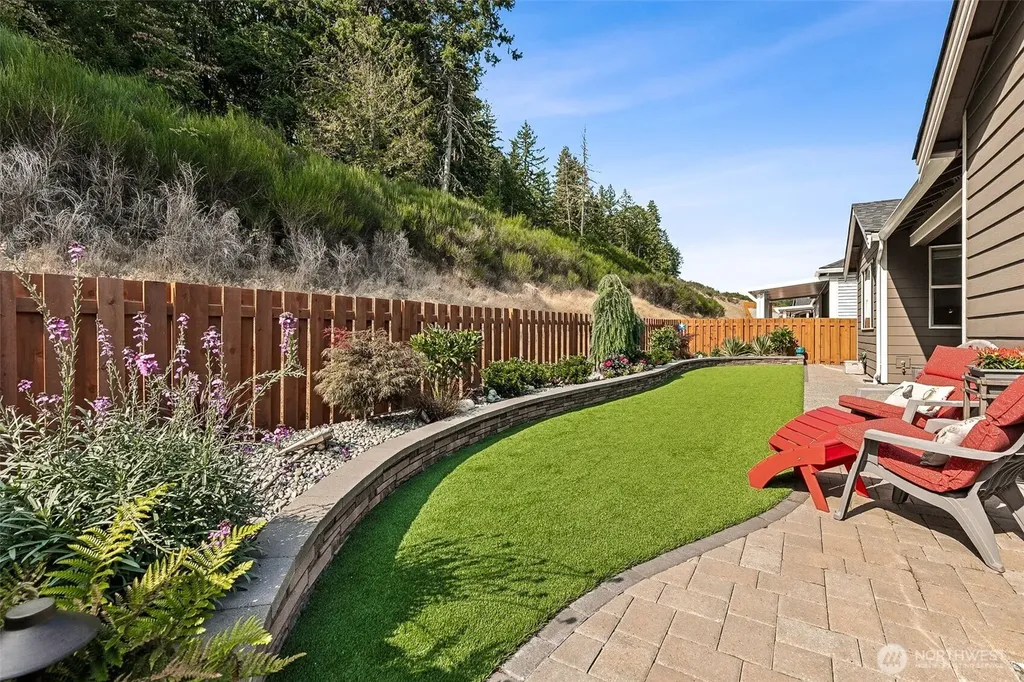3111 Arrowroot Loop SE Olympia WA 98513