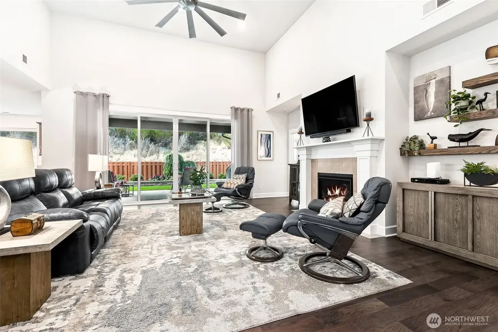 3111 Arrowroot Loop SE Olympia WA 98513