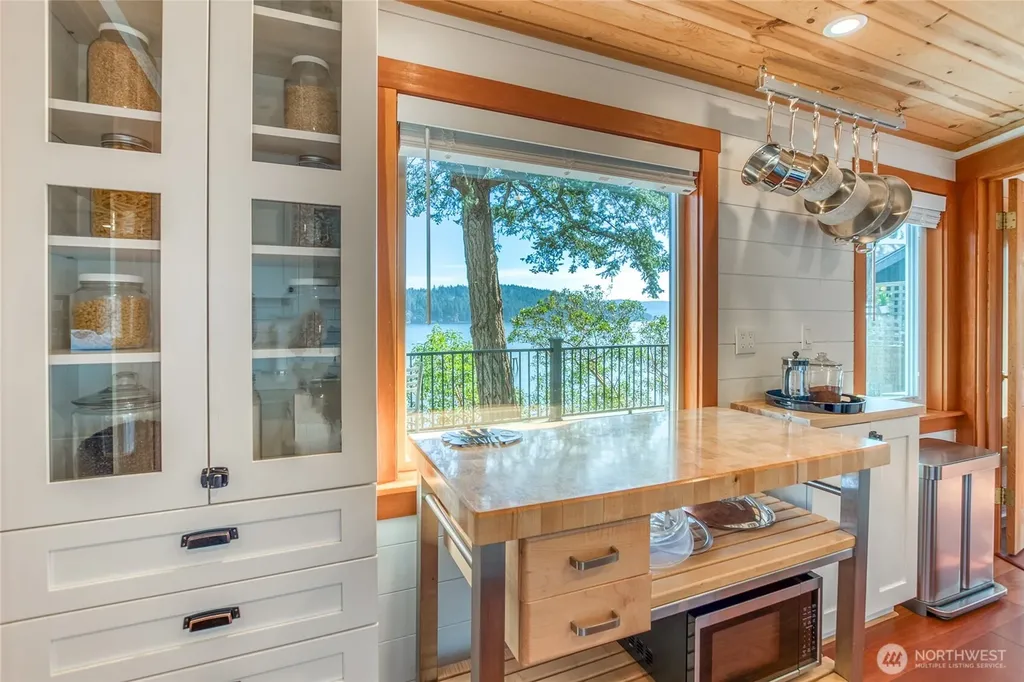 70 Olga Park Lane Orcas Island WA 98279