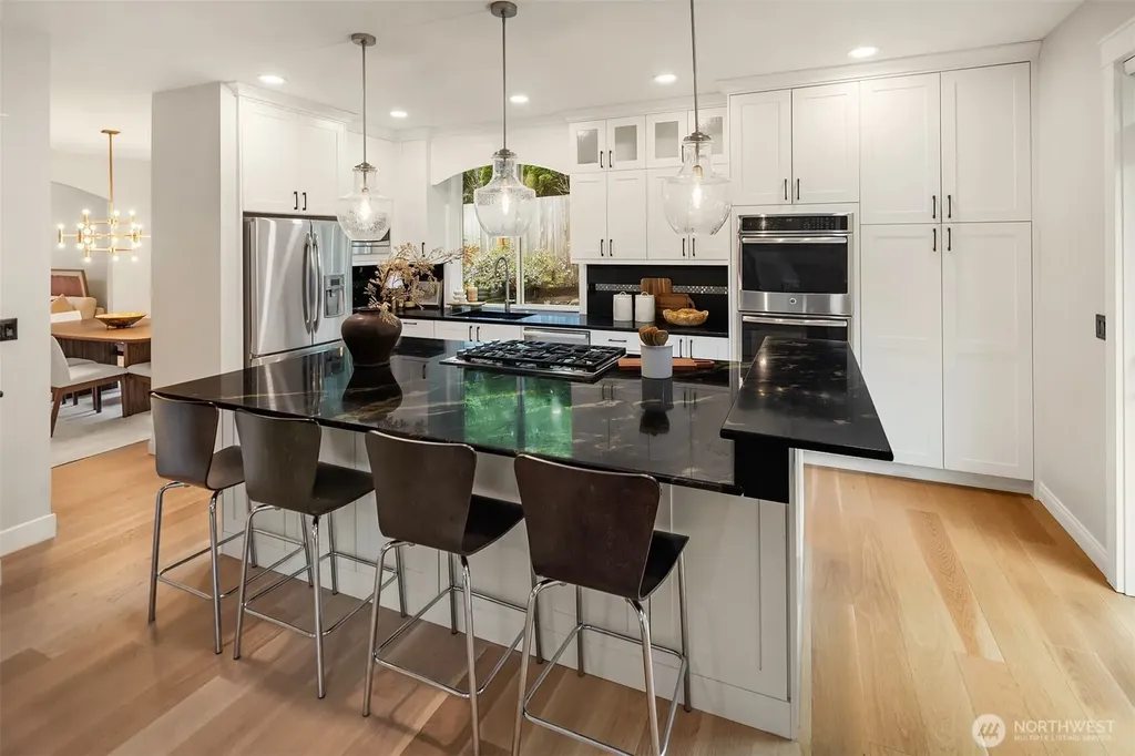 24865 NE 2nd Court Sammamish WA 98074