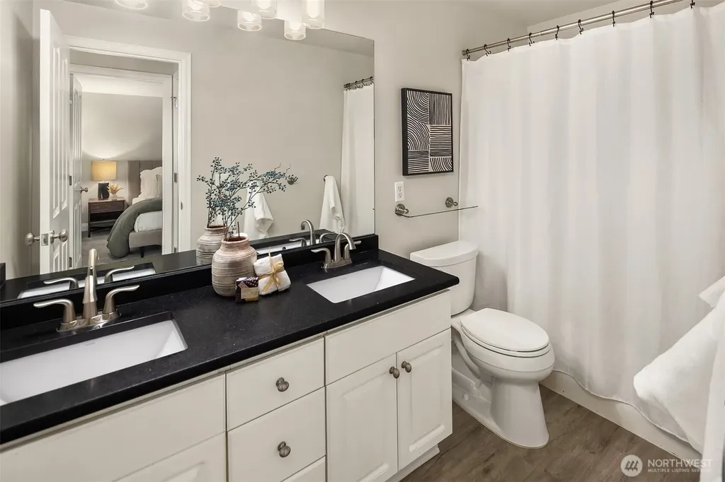24865 NE 2nd Court Sammamish WA 98074