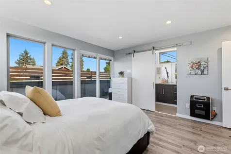 5953 Fauntleroy Way SW Seattle WA 98136