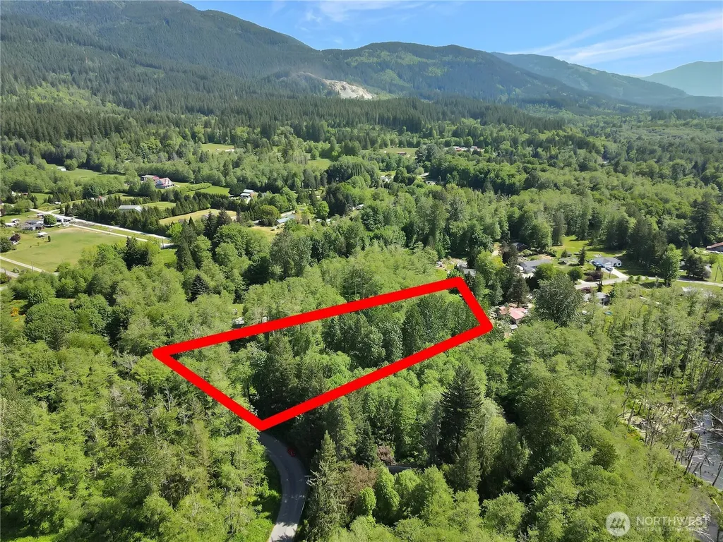 31511 367th Avenue NE Arlington WA 98223