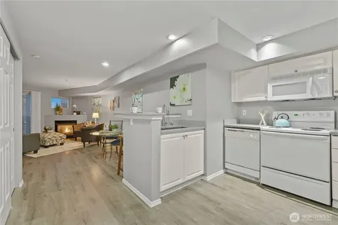 3318 30th Avenue SW Seattle WA 98126
