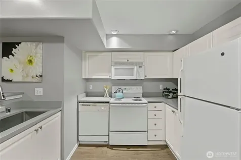 3318 30th Avenue SW Seattle WA 98126