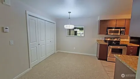 215 9th Street Kirkland WA 98033