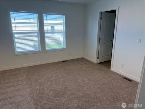 205 Pleasant Avenue Grandview WA 98930