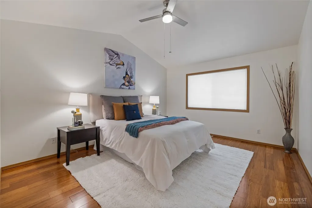 1069 5th Steilacoom WA 98388
