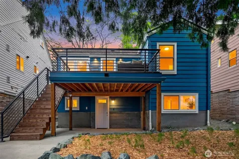 5232 38th Avenue NE Seattle WA 98105