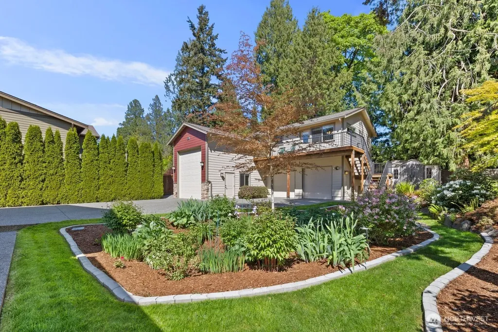 11236 108th Ave NE Kirkland WA 98033