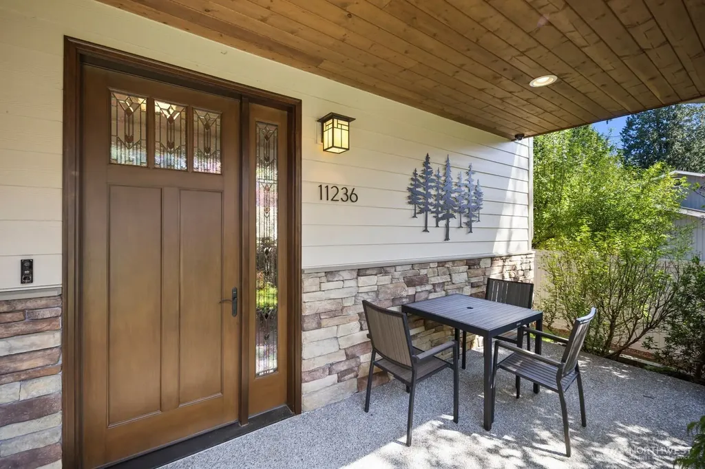 11236 108th Ave NE Kirkland WA 98033