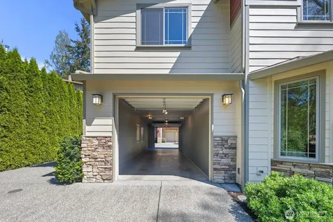 11236 108th Ave NE Kirkland WA 98033