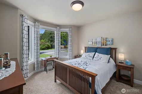 11236 108th Ave NE Kirkland WA 98033