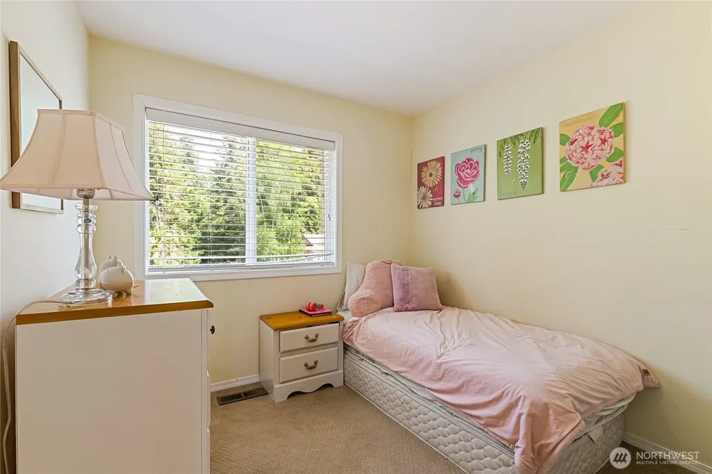 3613 N Grace Lane Bellingham WA 98226