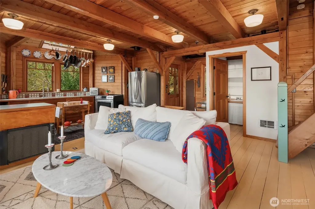 12825 SW Ober Beach Road Vashon WA 98070