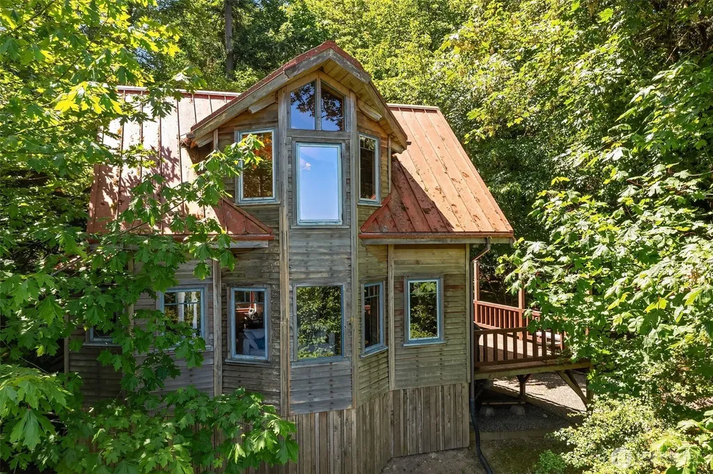 12825 SW Ober Beach Road Vashon WA 98070