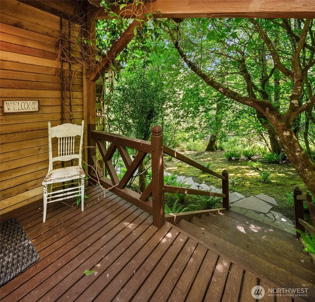 12825 SW Ober Beach Road Vashon WA 98070