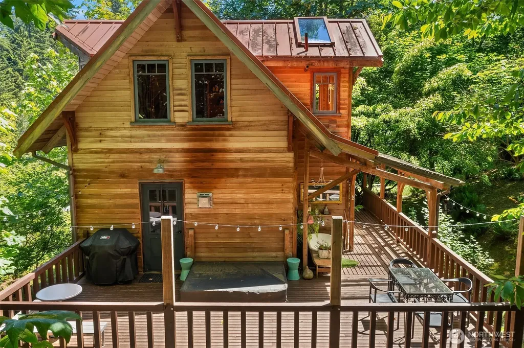 12825 SW Ober Beach Road Vashon WA 98070