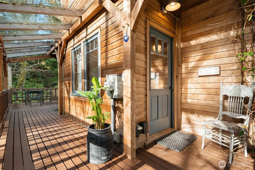 12825 SW Ober Beach Road Vashon WA 98070
