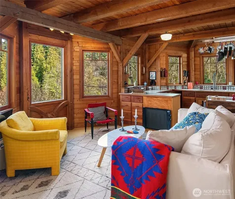 12825 SW Ober Beach Road Vashon WA 98070