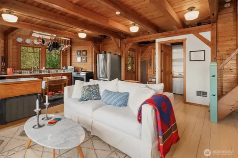 12825 SW Ober Beach Road Vashon WA 98070