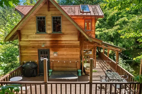 12825 SW Ober Beach Road Vashon WA 98070