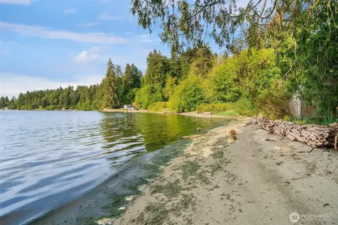 12825 SW Ober Beach Road Vashon WA 98070